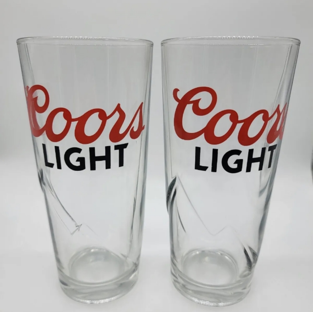 New Coors Light 22 oz. Heavy Beer Glasses with Etched Coors Light set of 2